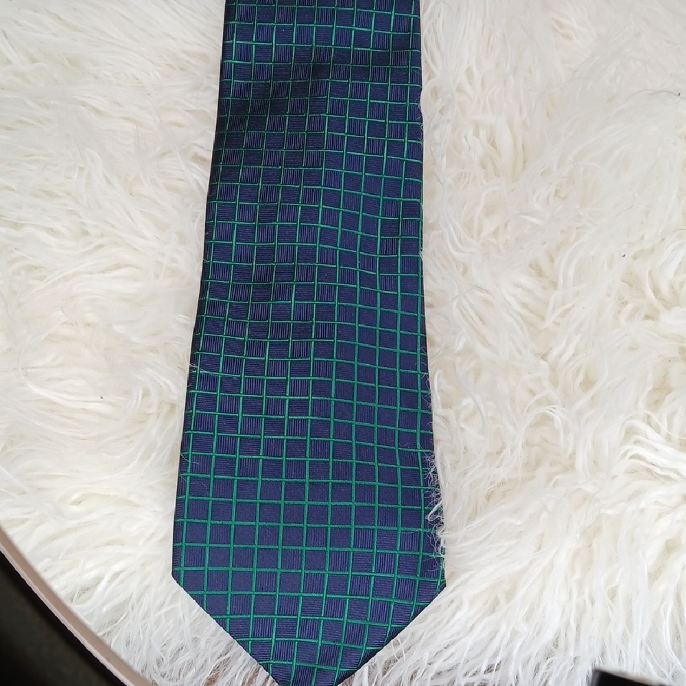 Stylish Navy and Green Grid Tie